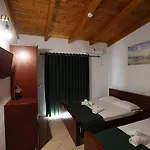 Hotel Bliss 3*