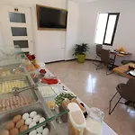 Otel Bliss